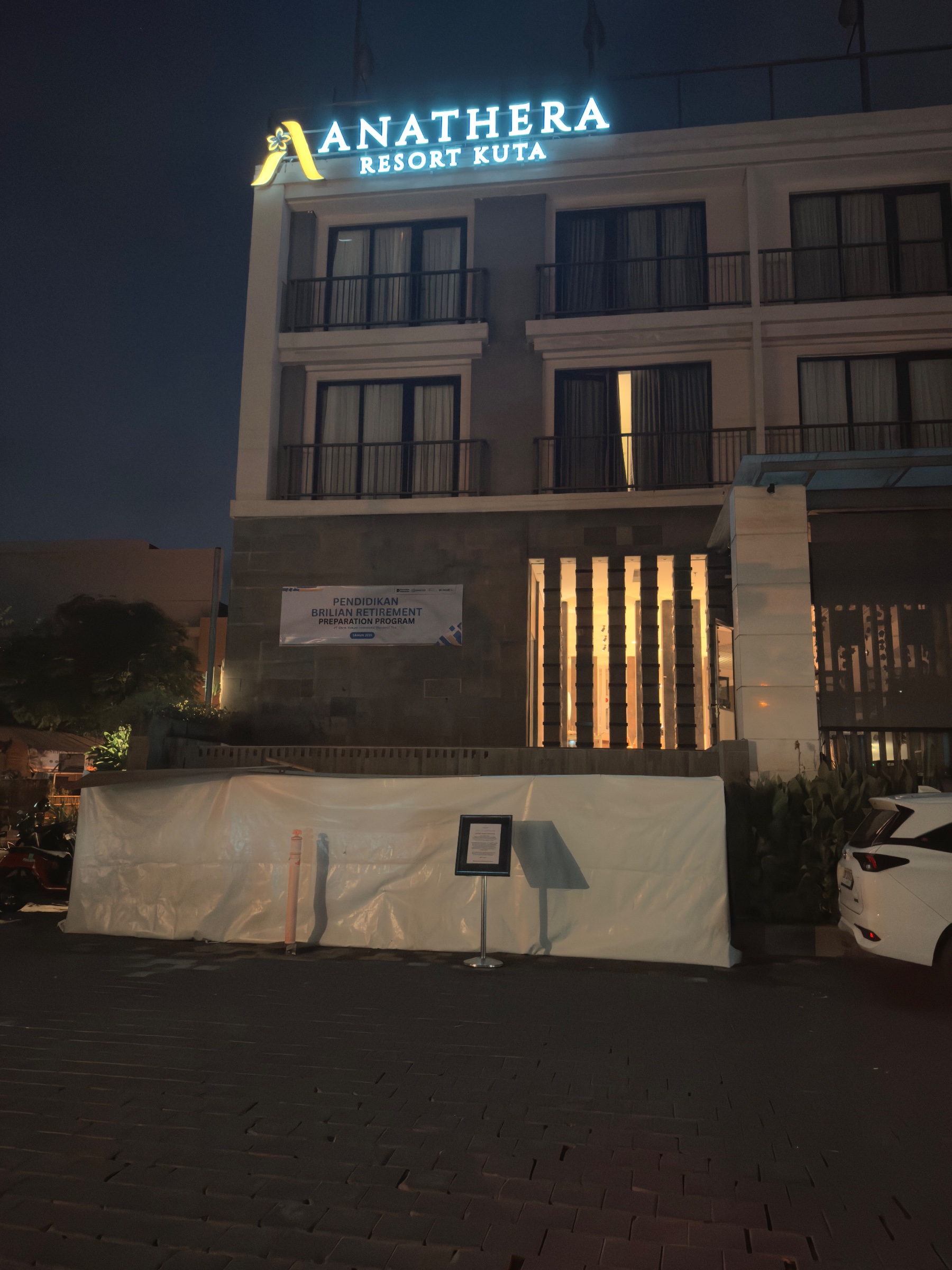 Anathera Resort
