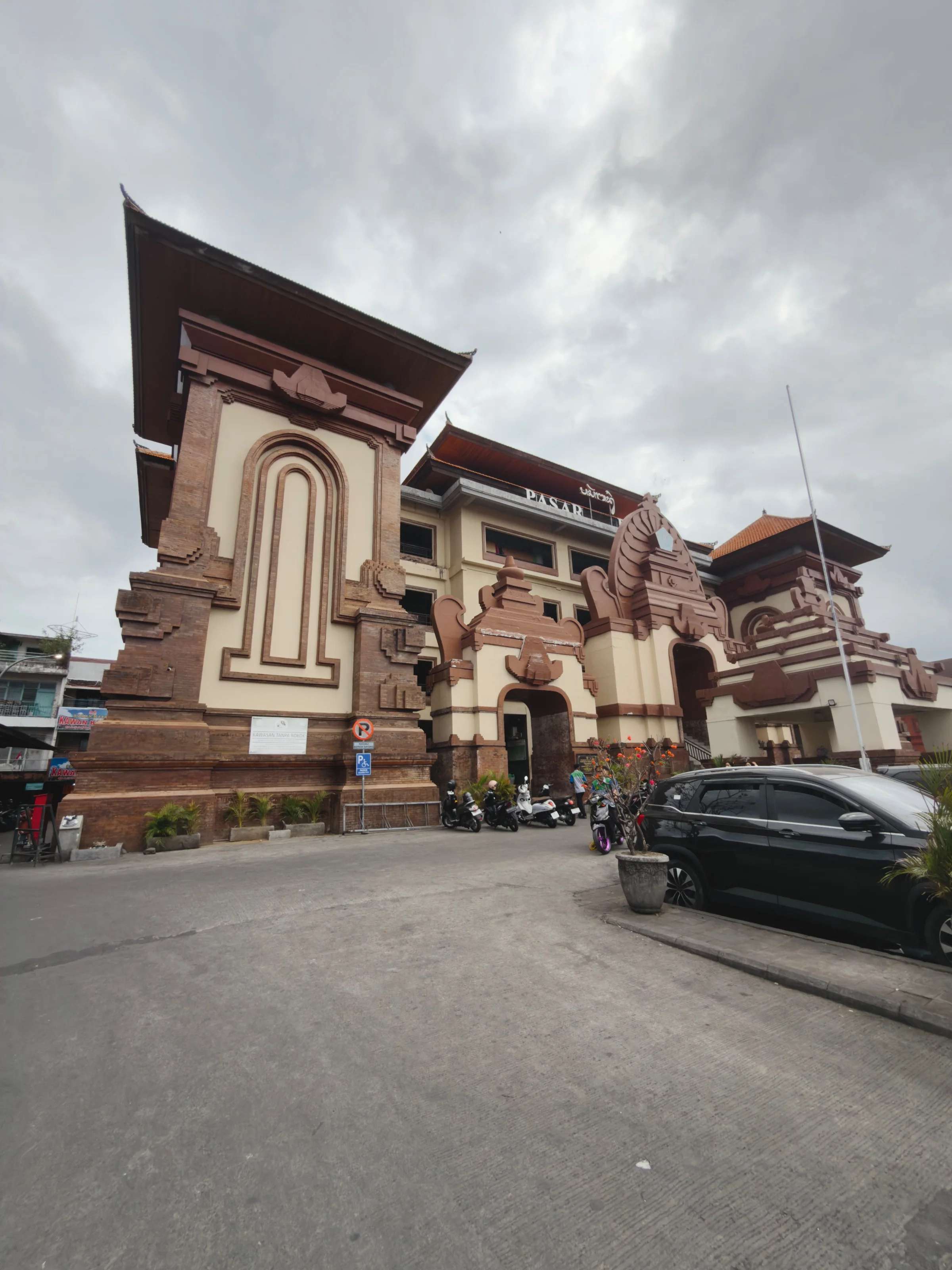 Badung Market, Denpasar
